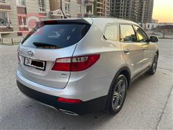 Hyundai Grand Santa Fe